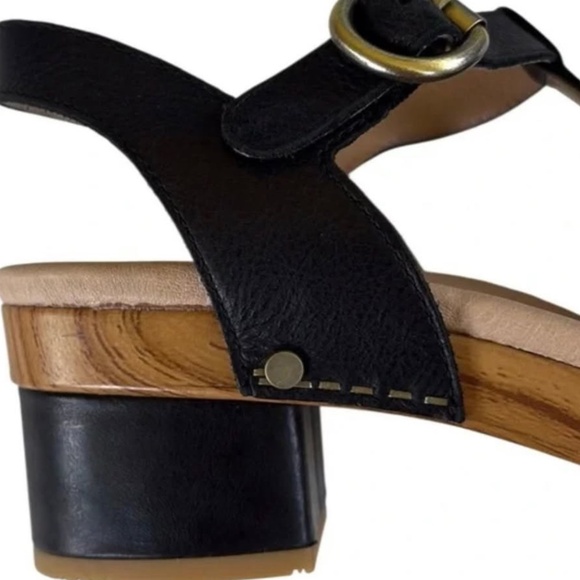 Like New Dansko Leather Mara Sandals Black Size 9 - Picture 3 of 3